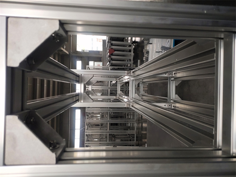 鋁型材設(shè)備防護機架